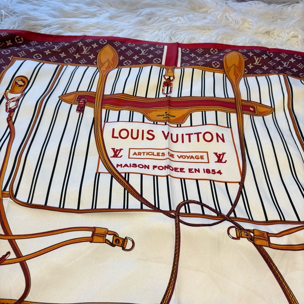 My Neverfull Shawl 90x90 luxury vibes Silky scarf LOUIS VUlTTON‼️LAST ONE - Picture 4 of 12